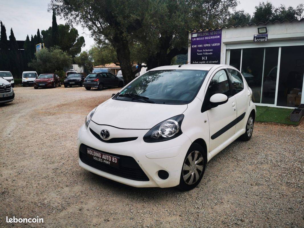TOYOTA AYGO