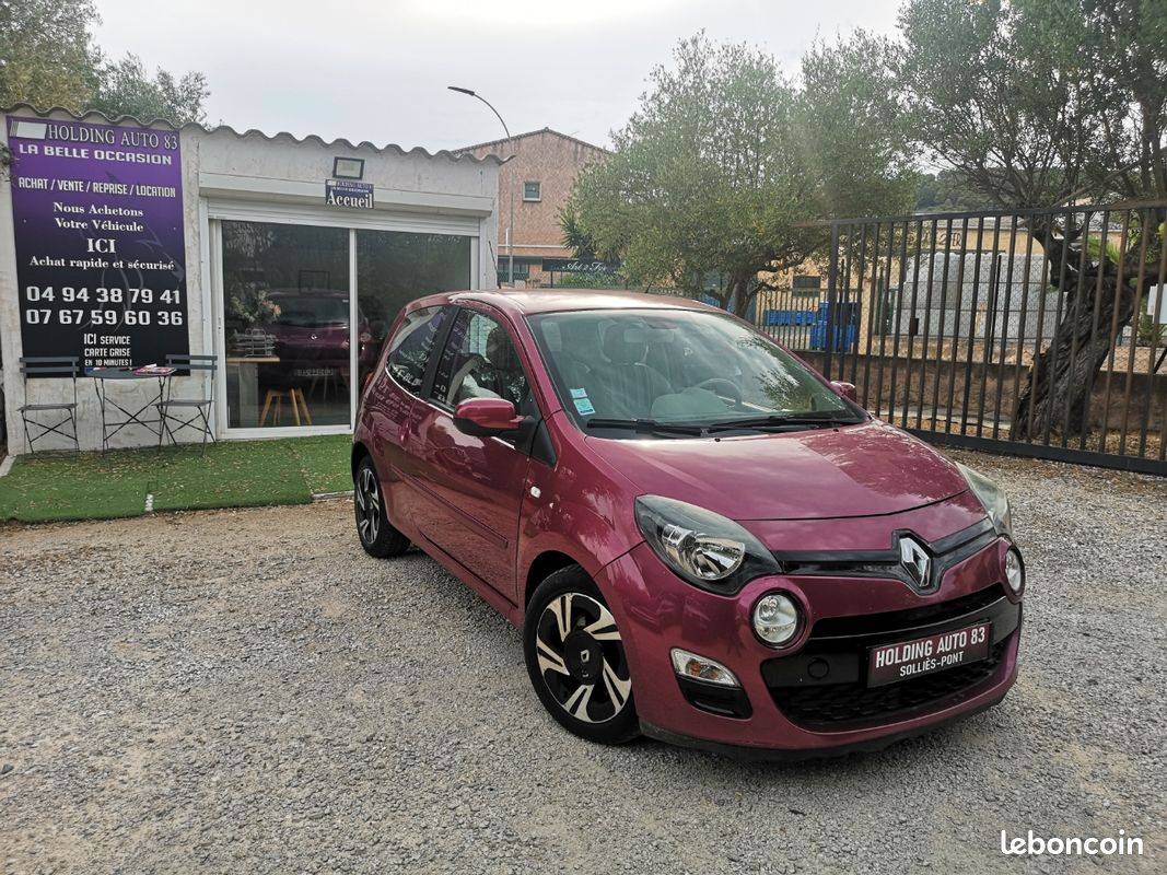 RENAULT TWINGO