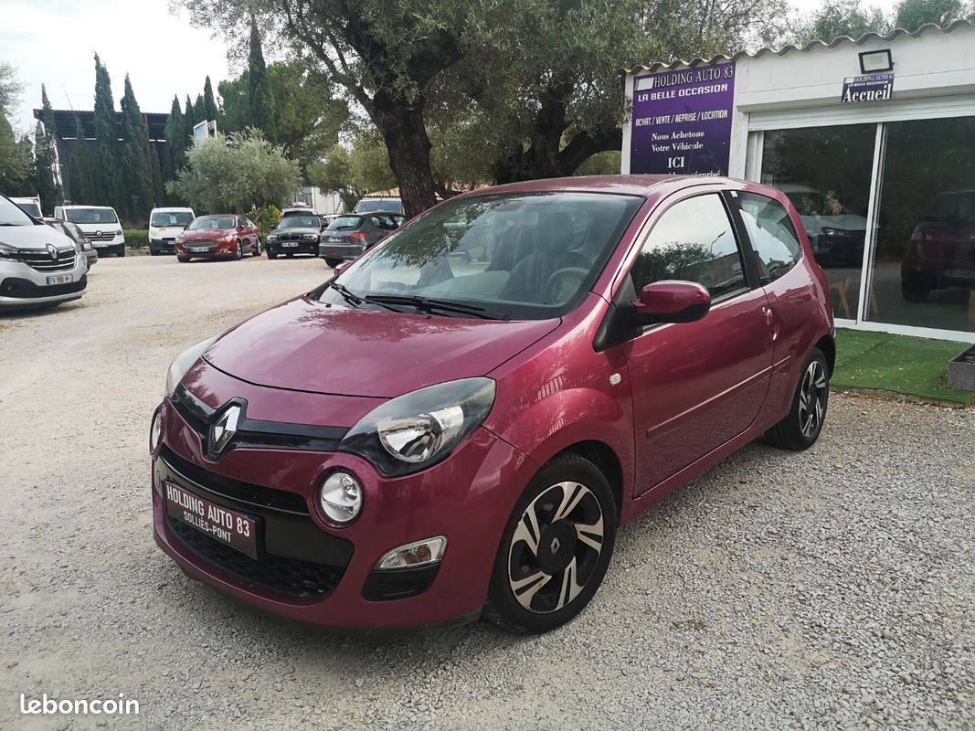 RENAULT TWINGO
